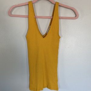 Express Rib Double V Tank Top - Yellow - XXS